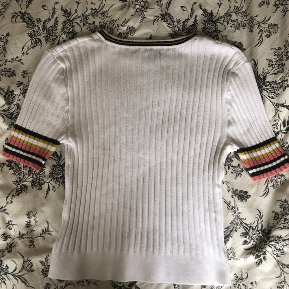 F21 White Ribbed Top - Picture 4 of 4